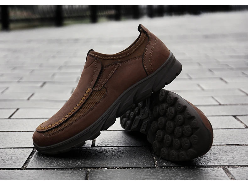 Men Casual Shoes Brand 2022 Fashion Mens Loafers Moccasins Breathable Slip on Retro Driving Shoes Men Sneakers Plus Size 39-48