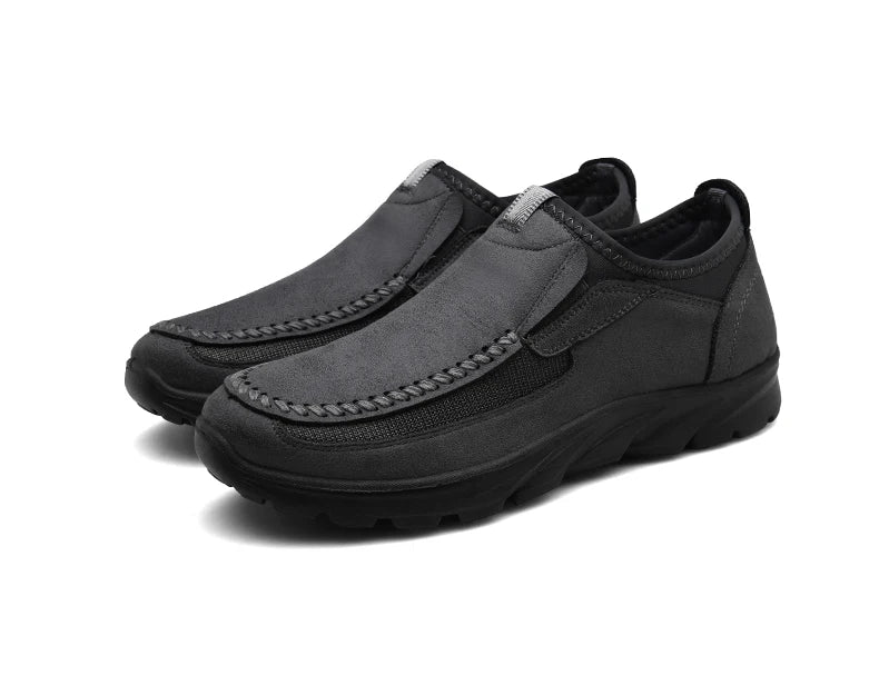 Men Casual Shoes Brand 2022 Fashion Mens Loafers Moccasins Breathable Slip on Retro Driving Shoes Men Sneakers Plus Size 39-48
