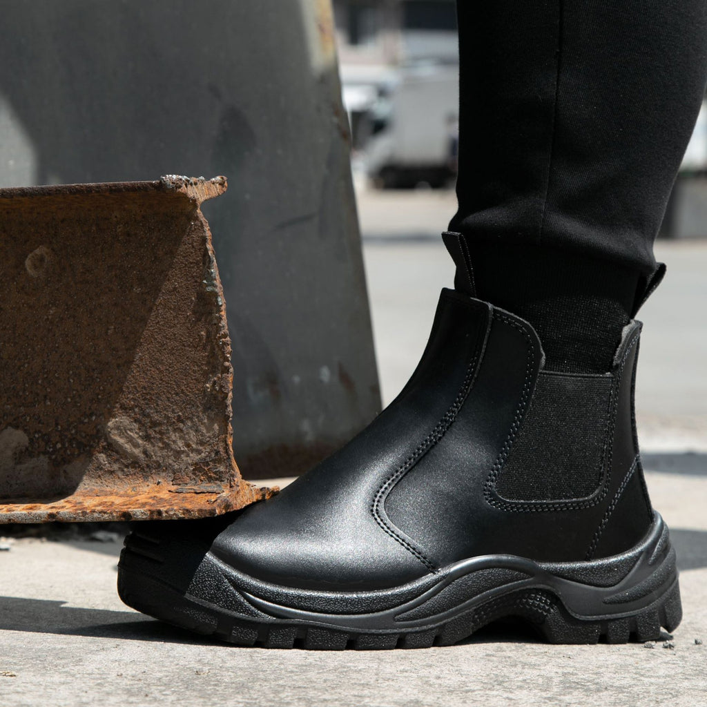 2025 New Work Safety Boots waterproof leather boots Men shoes Non-slip Indestructible shoes Protection boots Work shoes quality