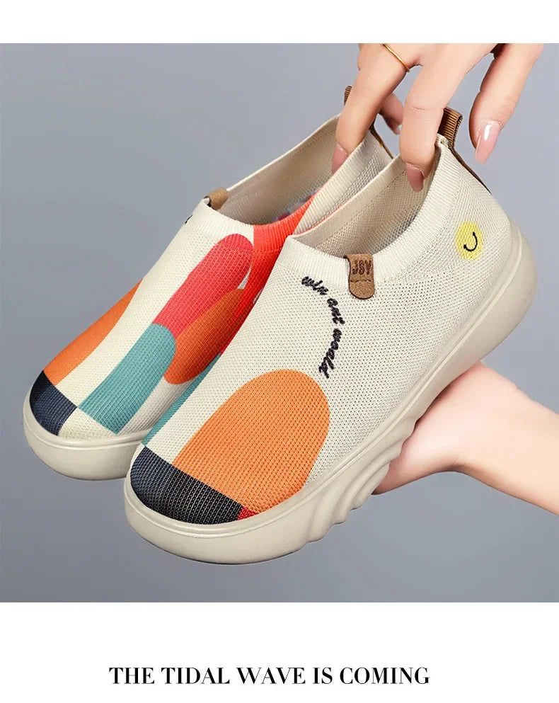 Spring and summer women's breathable knitted sports shoes, casual sponge shoes, lightweight mesh low top shoes  platform boots