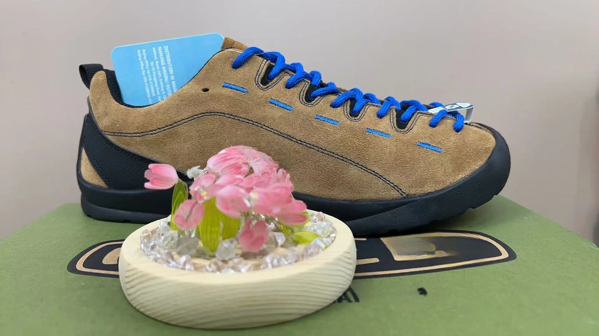 2025 High Quality women Hiking Shoes Outdoor Low Ankle Hunting Trekking Sneakers  Men Tourism Travel Shoes Outdoor