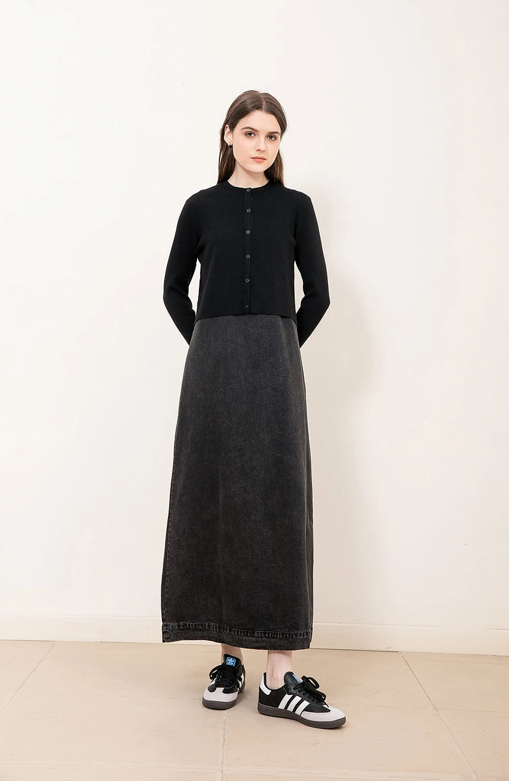 AP New 2025 Autumn Women Denim Sleeveless Dress Black Knitting Cardigan Fashion Style