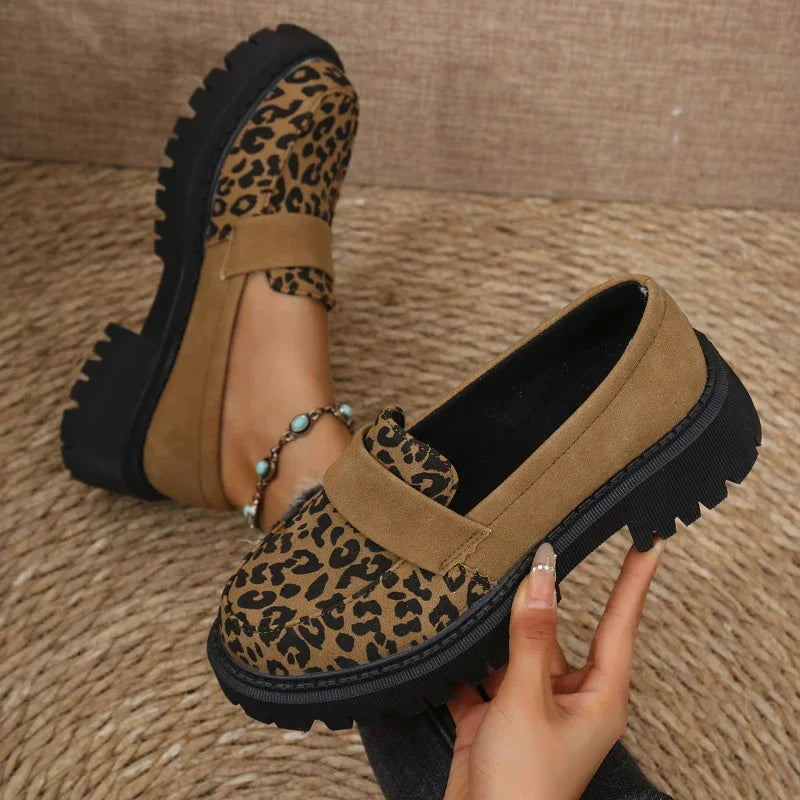 Leather Shoes for Women Fashion Leopard Platform Shoes Women Slip on Loafers High Quality Soft Sole Women Shoe Big Size 2025 New