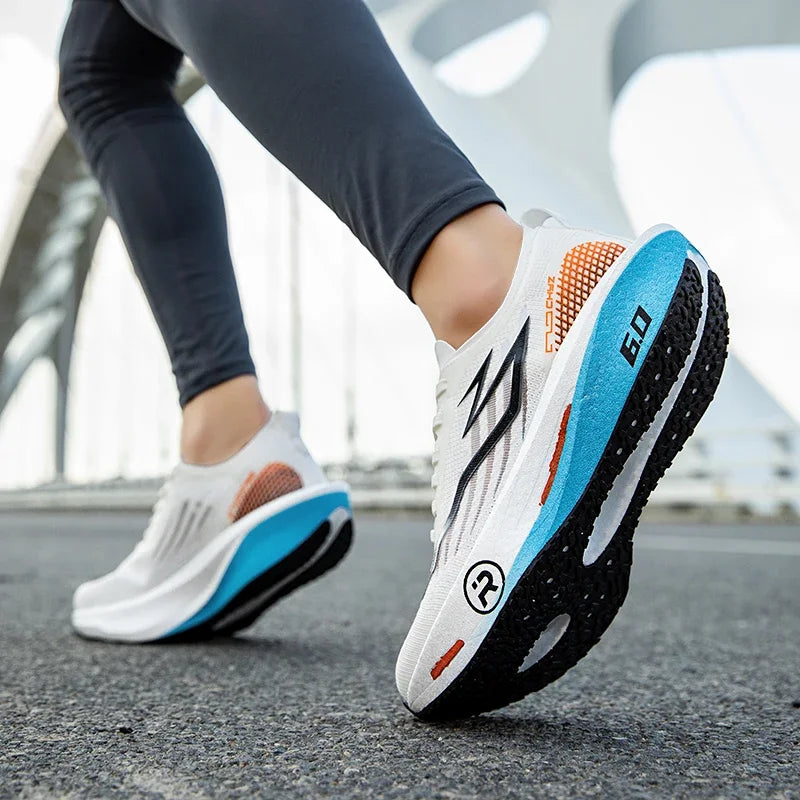 Men's Sports Shoes Cushioning Non-Slip Flat Wear Resistant Sneakers Mesh Breathable Platform Soft Running Shoes for Man