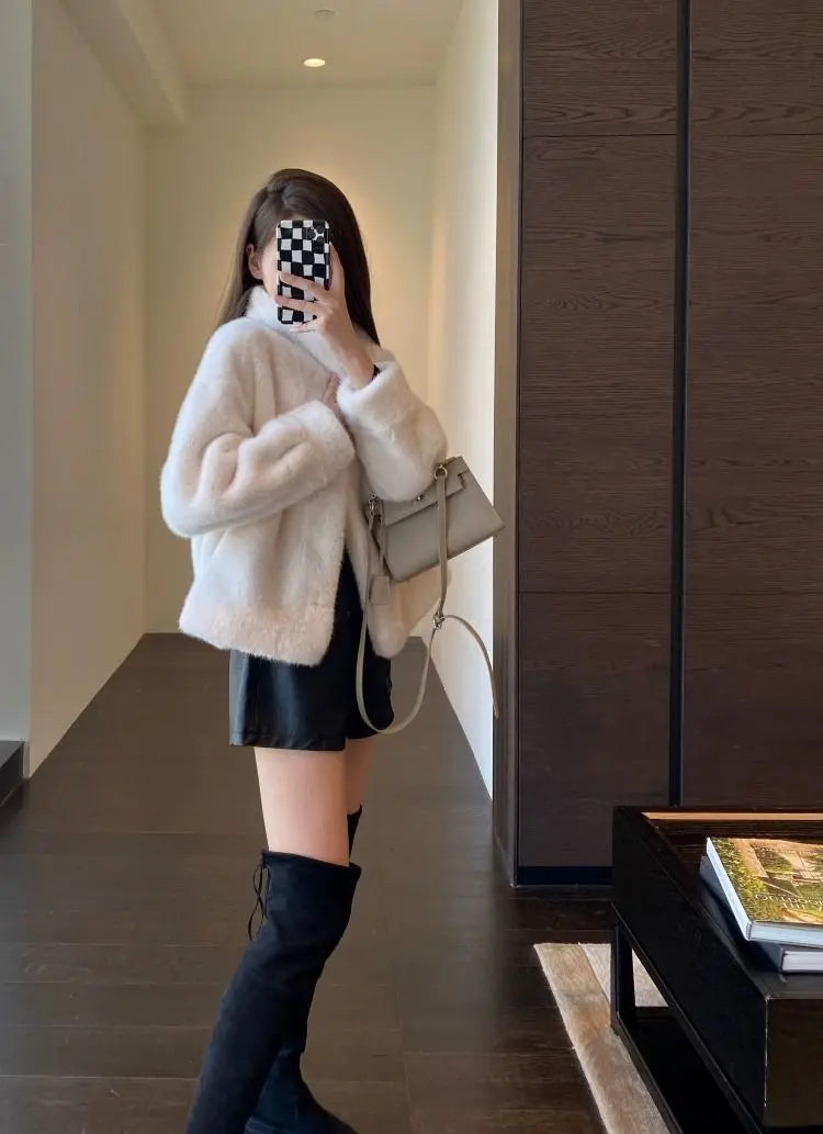 Spring Autumn Lady Short Leather Fur Outwear 2024 Women Fashion Stand Collar Mink Fur Top Female Long Sleeves Fox Jacket