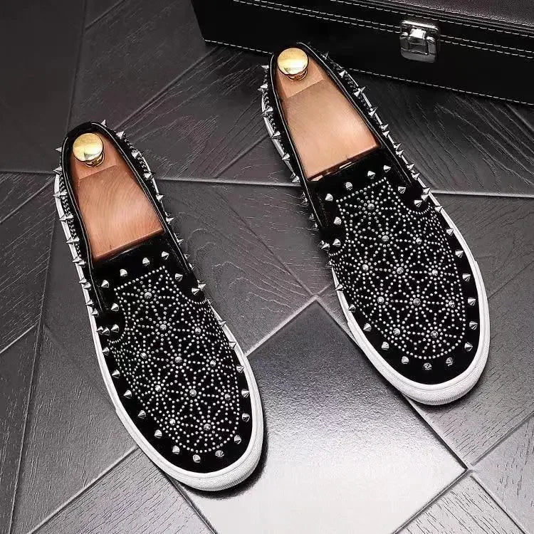 Men Tide Leather Casual Shoes Man Fashion Luxury Embroidery Flat Shoes Leisure Sneakers Loafers Shoes for Men