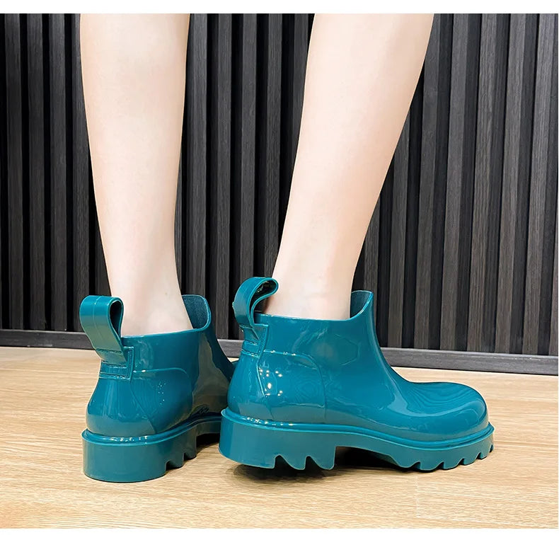 Fashion Women Waterproof Rain Boots Female Ankle Boots For Women Ladies Kitchen Rubber Boots Garden Work Water Shoes Galoshes