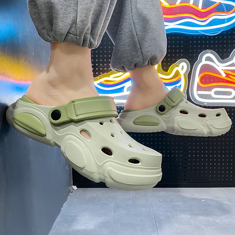 Couple Style Men's and Women's Slippers 2025 New Outer Wear Summer Home Shoes Casual Beach Slippers