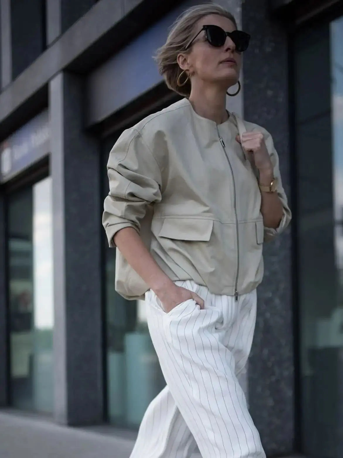 2025 Autumn Fashion Pocket Windbreaker Jackets Women Loose Crewneck Chic Outerwear Coat Female Short Jacket Mujer Clothes