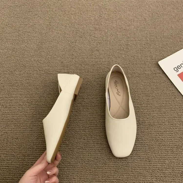 Shallow cut flat bottomed comfortable work shoes for women