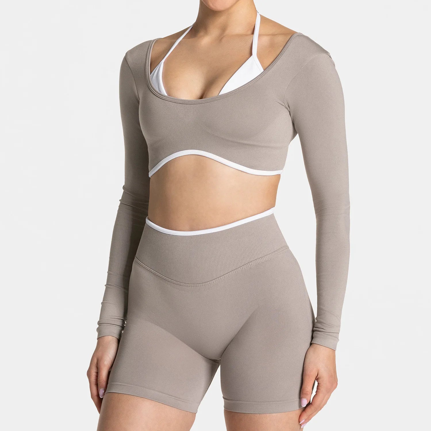 Seamless Fake Two-piece Long Sleeved Yoga Top  Women's Running and Fitness Sports Top Suit Top
