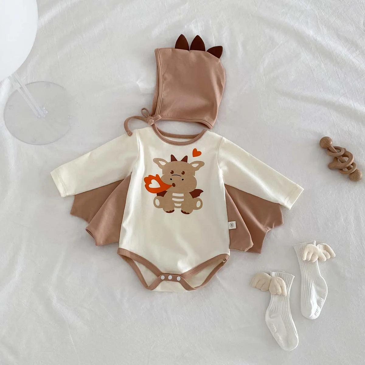 2024 Autumn New Korean Style Infant Onesie: Dragon Print Bodysuit with Hooded Design for Babies, Includes Hat
