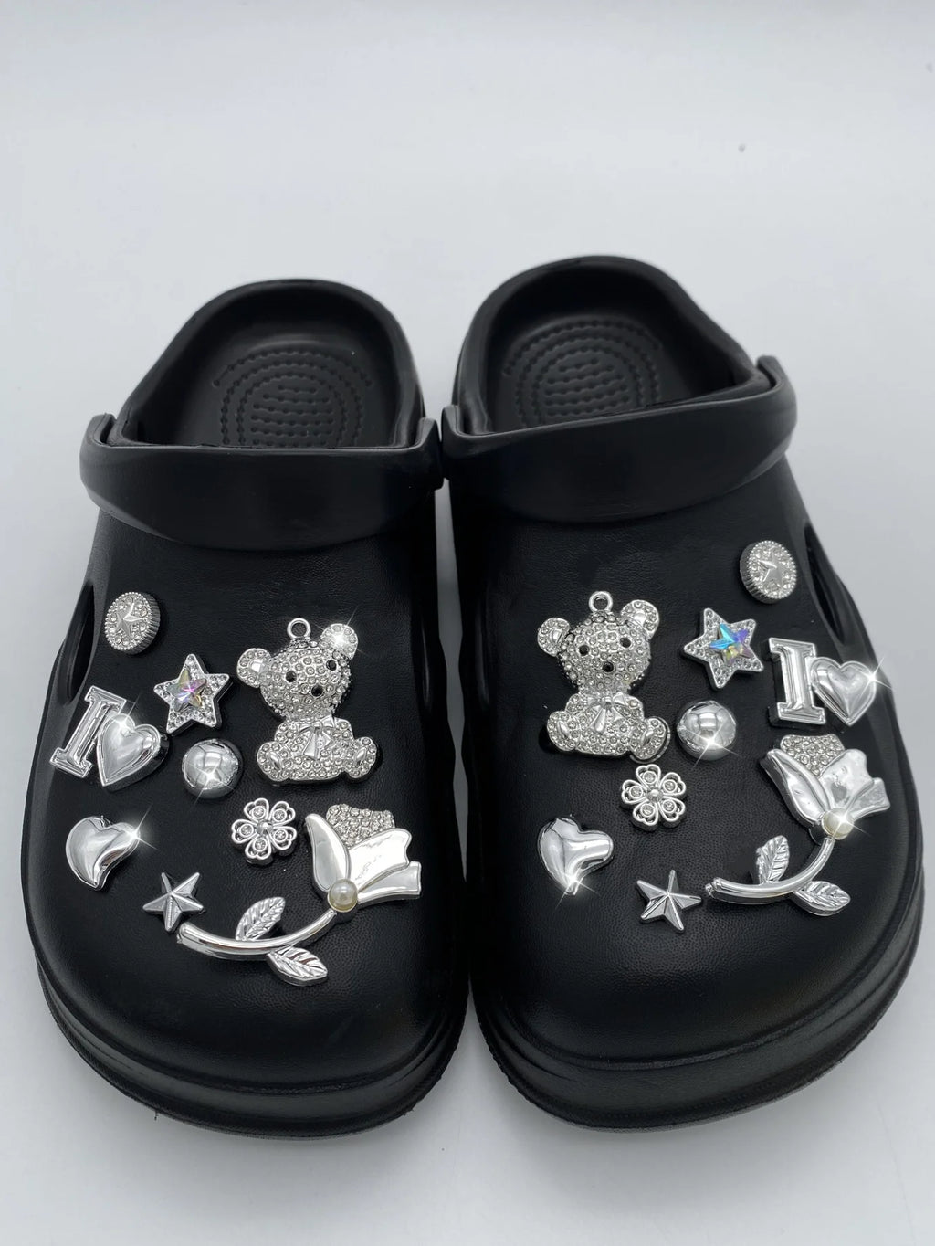 18 silver dot diamond bear, letters, hearts, silver beads, stars and other DIY shoe buckle decorations, multi-functional shoe cl