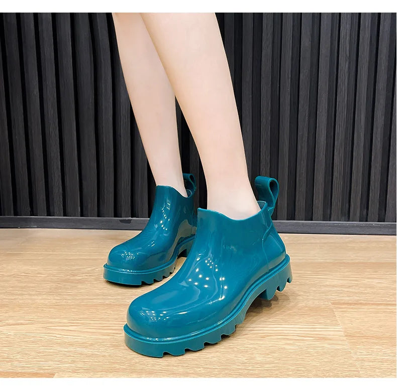 Fashion Women Waterproof Rain Boots Female Ankle Boots For Women Ladies Kitchen Rubber Boots Garden Work Water Shoes Galoshes