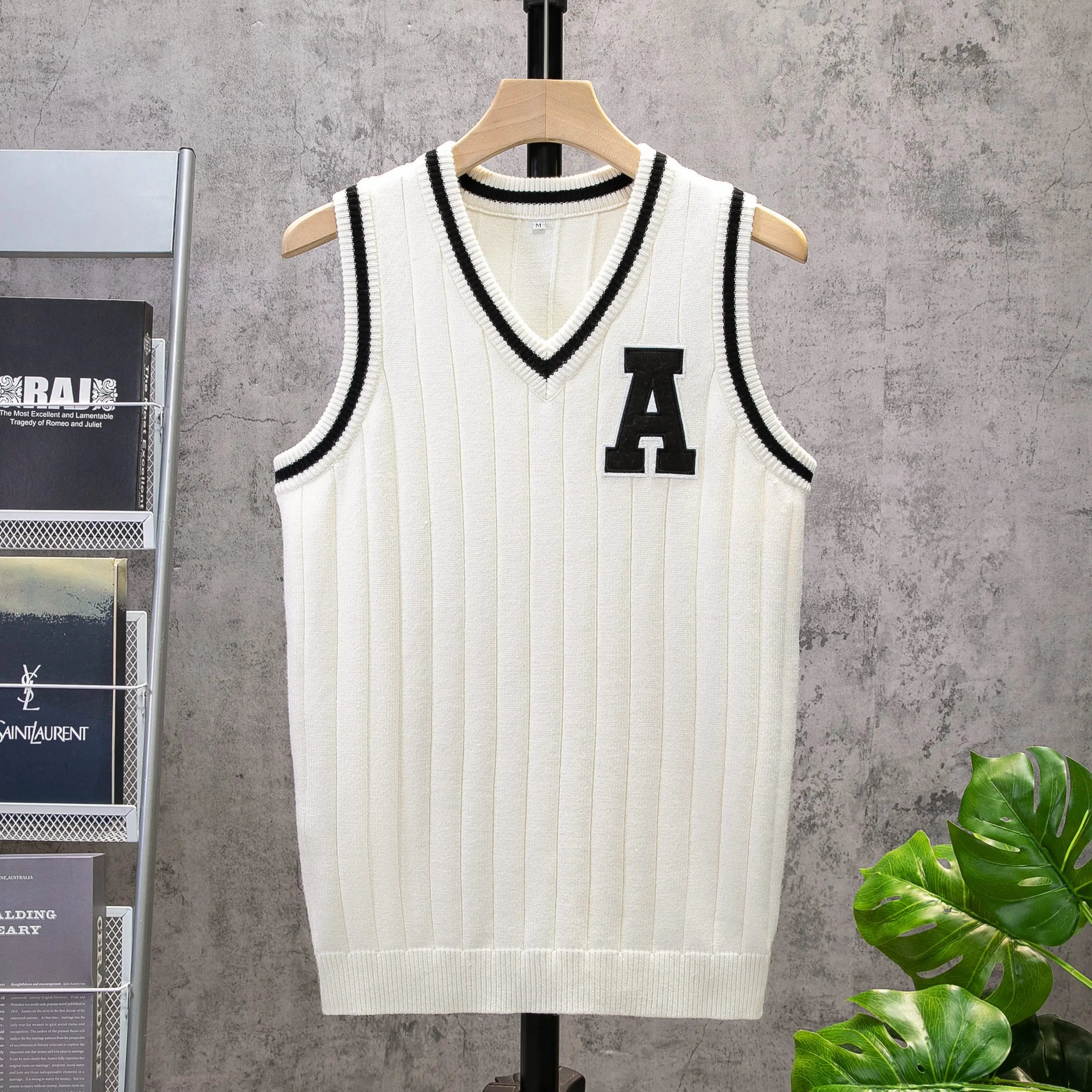 Men's Letter Patched V Neck Sweater Vest, Regular Fit Casual Striped Trim Sleeveless Knitwear, Men's Clothes for Daily Wear
