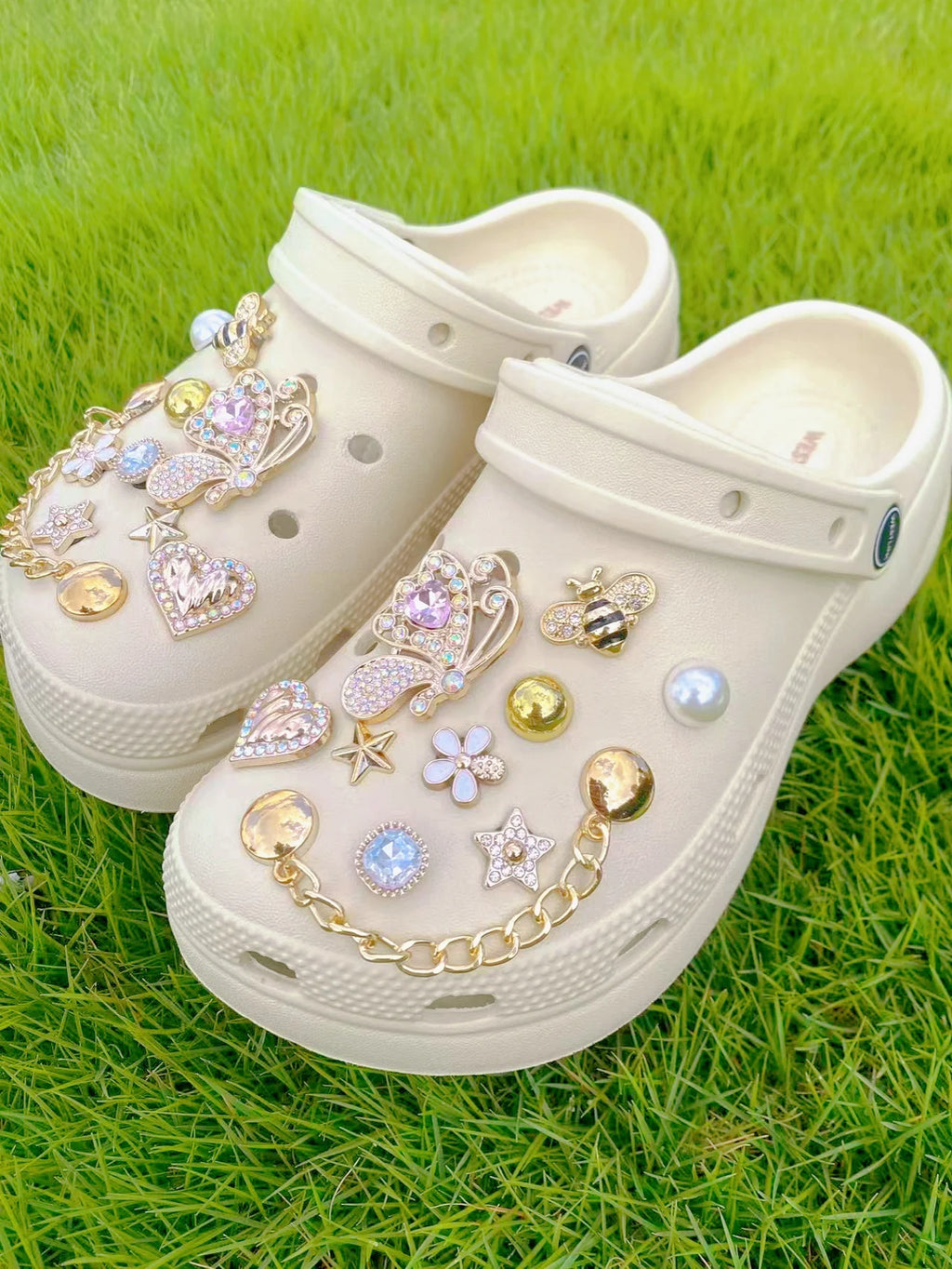 20 fashionable golden butterfly, heart, star and other crocs and shoe accessories, DIY lace shoe accessories, detachable decorat