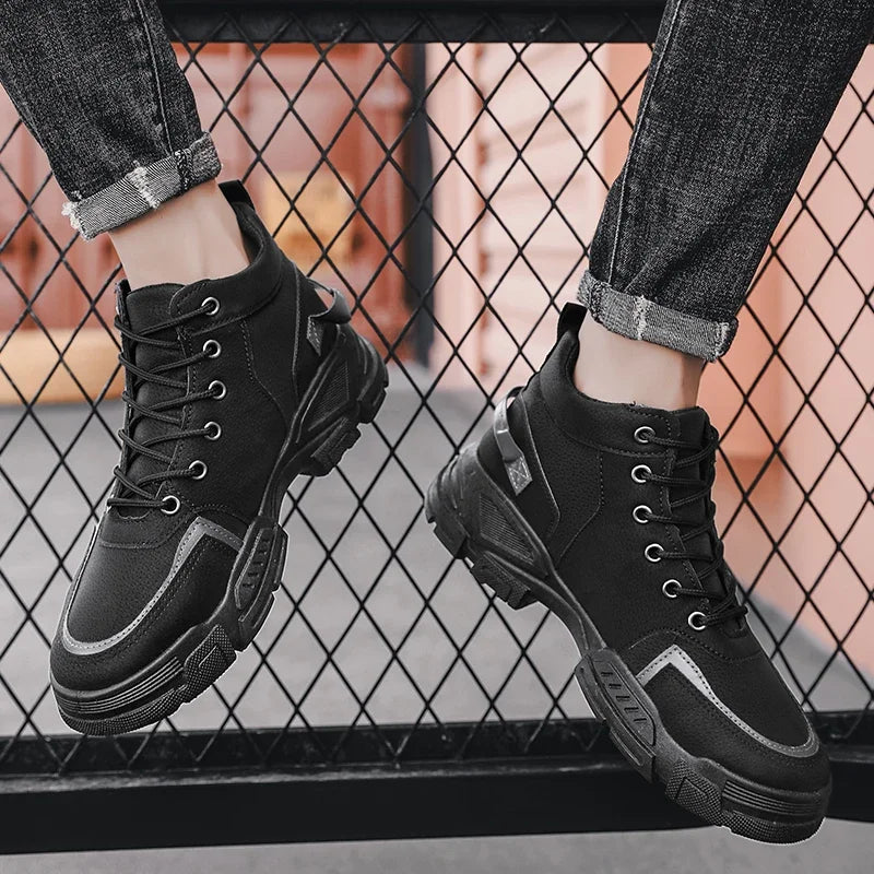 Men's Casual Boots Soft Sole Anti Slip Four Seasons Work Outdoor Botas Student Sports Boot Fashion Youth Versatile Trendy Boots