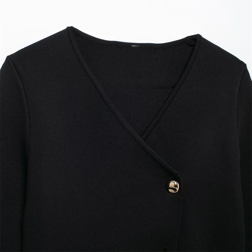 PB&ZA2024 Autumn New Women's Clothing Style Slimming Asymmetric Knitted Coat Small Folded Splicing Skirt Set