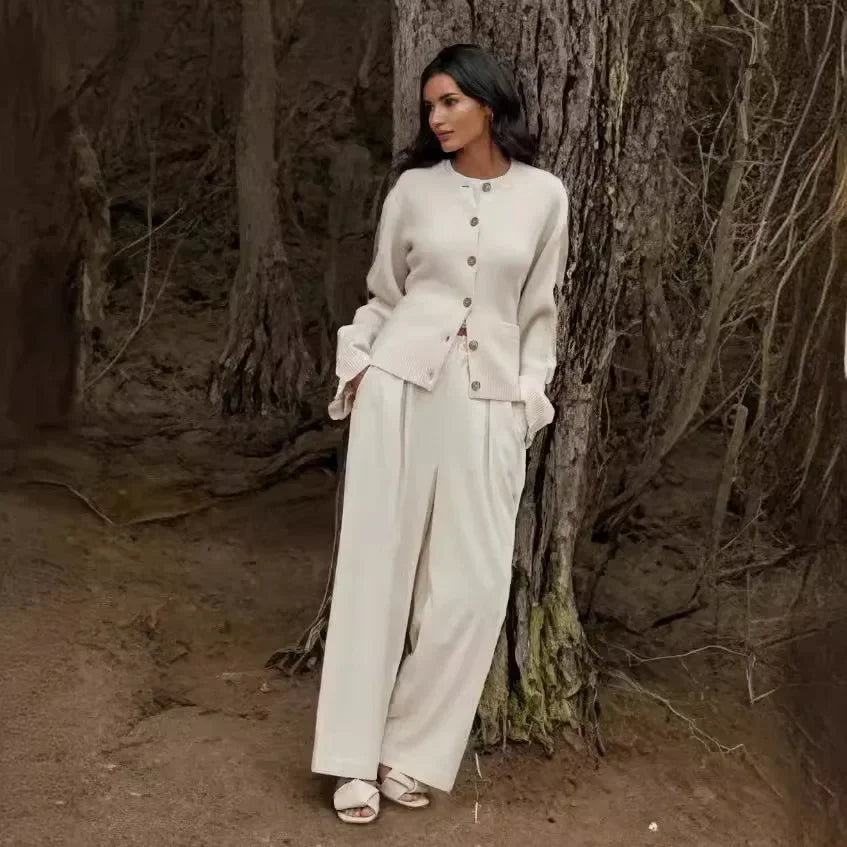 2025 Autumn Knit Women Sweater Coat Black Flare Sleeve Elegant Jacket Sweaters Female Fashion Casual Spring Warm Sweater Clothes