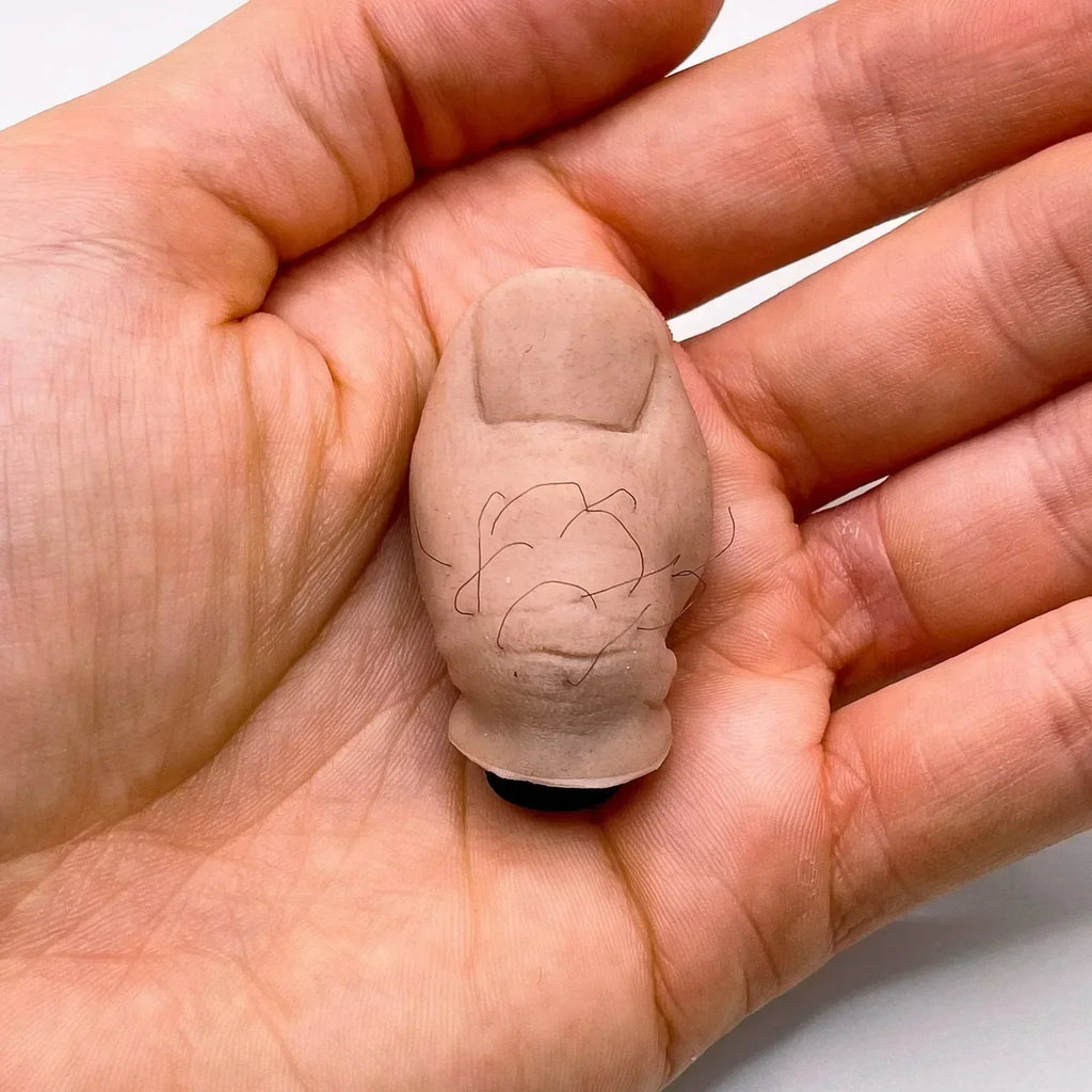 New 1Pcs Imitation Big Toe Slipper Decoration Thumbs Up Spoof Creative Hole Shoe Charms Kids Adult Sandals Funny Pin Accessories