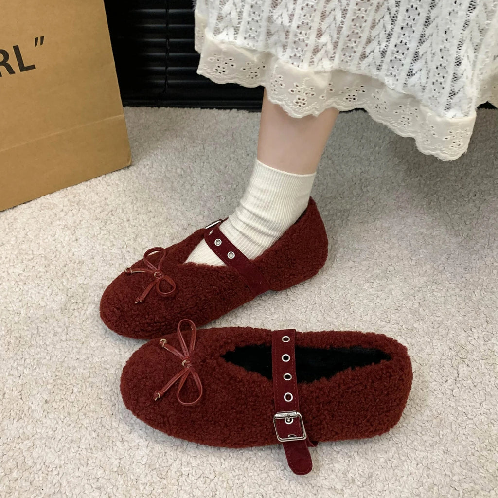 New Women's Shoes Woman Flats Low Heels Casual Female Sneakers Slip-on Loafers Fur Round Toe Shallow Mouth Boat Slip on Winter