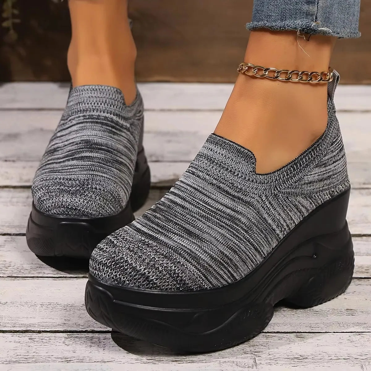 Heightening Thick Sole Fashionable Ladies Shoes 2025 Autumn New Black Mesh Breathable Casual Slip-on Women's Vulcanized Shoes