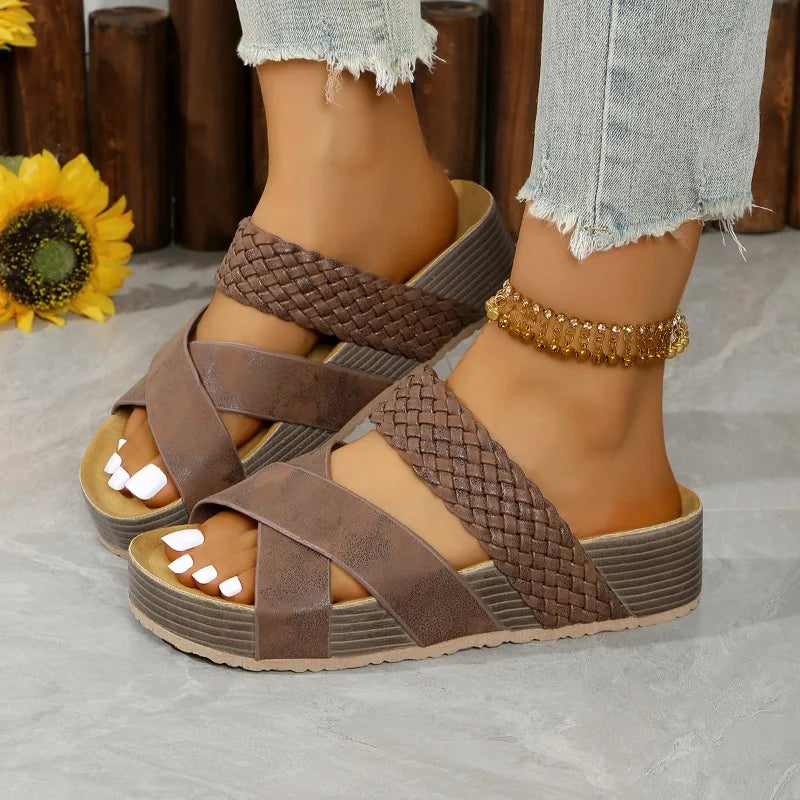 Fashion Thick Sole Cork Sandals Women Summer 2025 Thick Sole Women Slippers Casual Cross Comfort Outdoor Beach Women Sandals