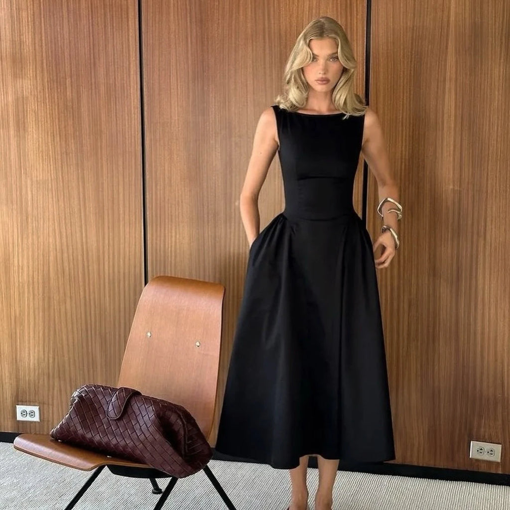 2025 New Hepburn Style Organic Cotton Temperament Backless Long Black Dress for Women