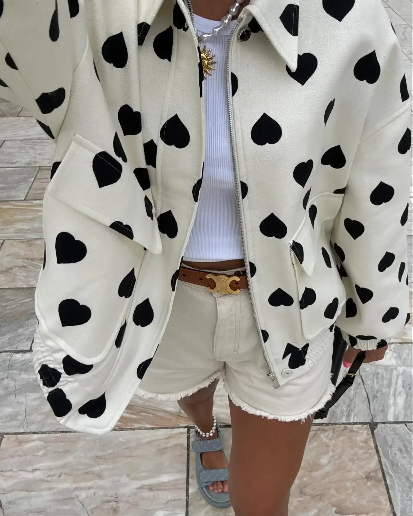 Autumn Female Commuting Streetwear Elegant Black Polka Hearts Bomber Jacket Women Fashion Long Sleeve Flips Pocket Zipper Coat