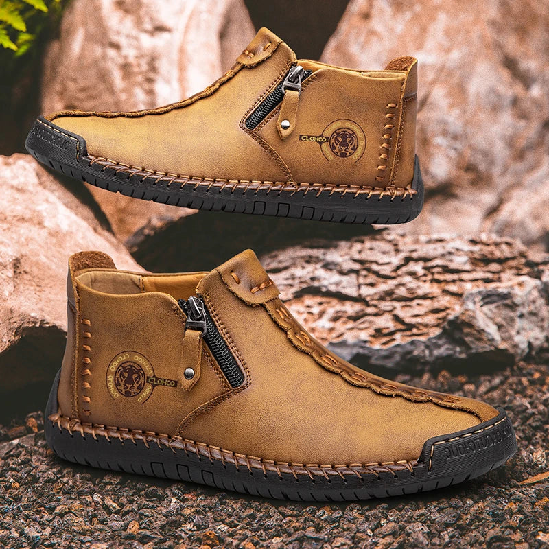CLOHOO Hand-Sewn High-Top Men's Casual Shoes Comfortable Business Boots Solid Color Office Boots with Zipper