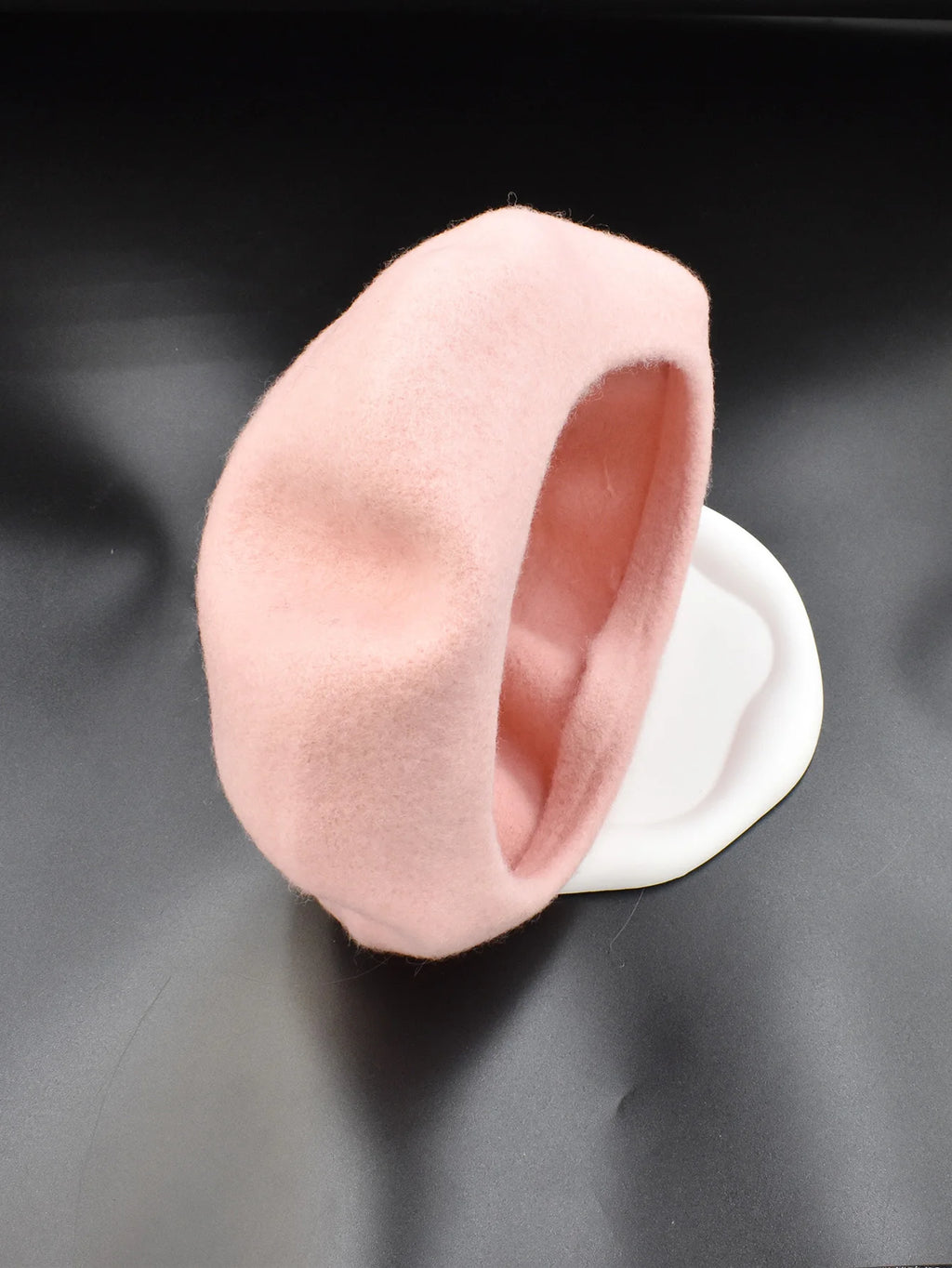 New Women black pink Berets Hat Fashion Solid Color Wool Knitted With Ladies Beanie Beret Hat Warm Autumn and winter Cap