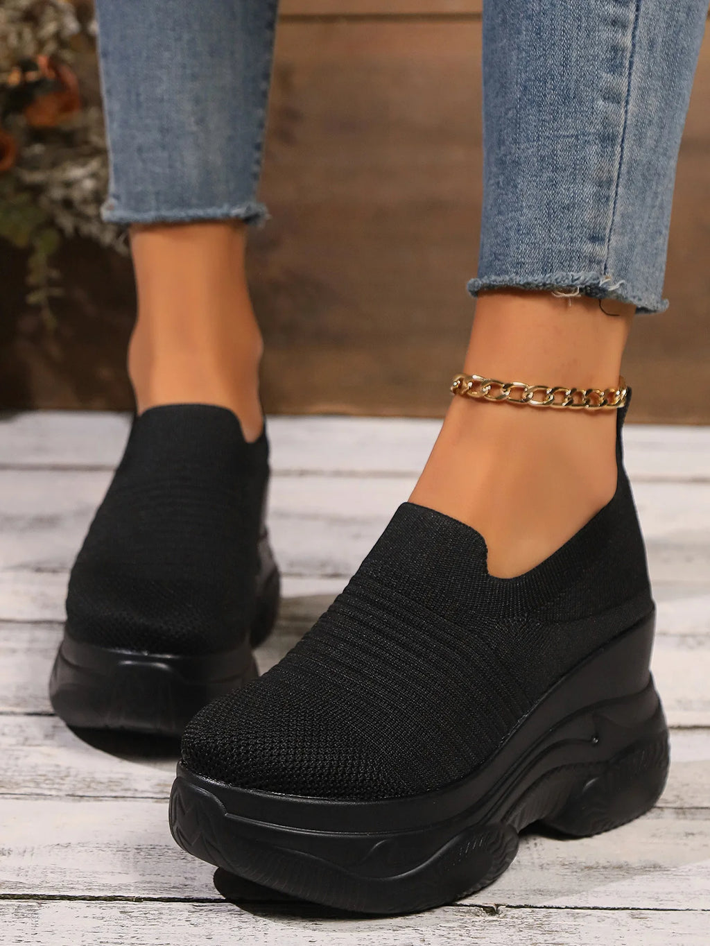 Heightening Thick Sole Fashionable Ladies Shoes 2025 Autumn New Black Mesh Breathable Casual Slip-on Women's Vulcanized Shoes