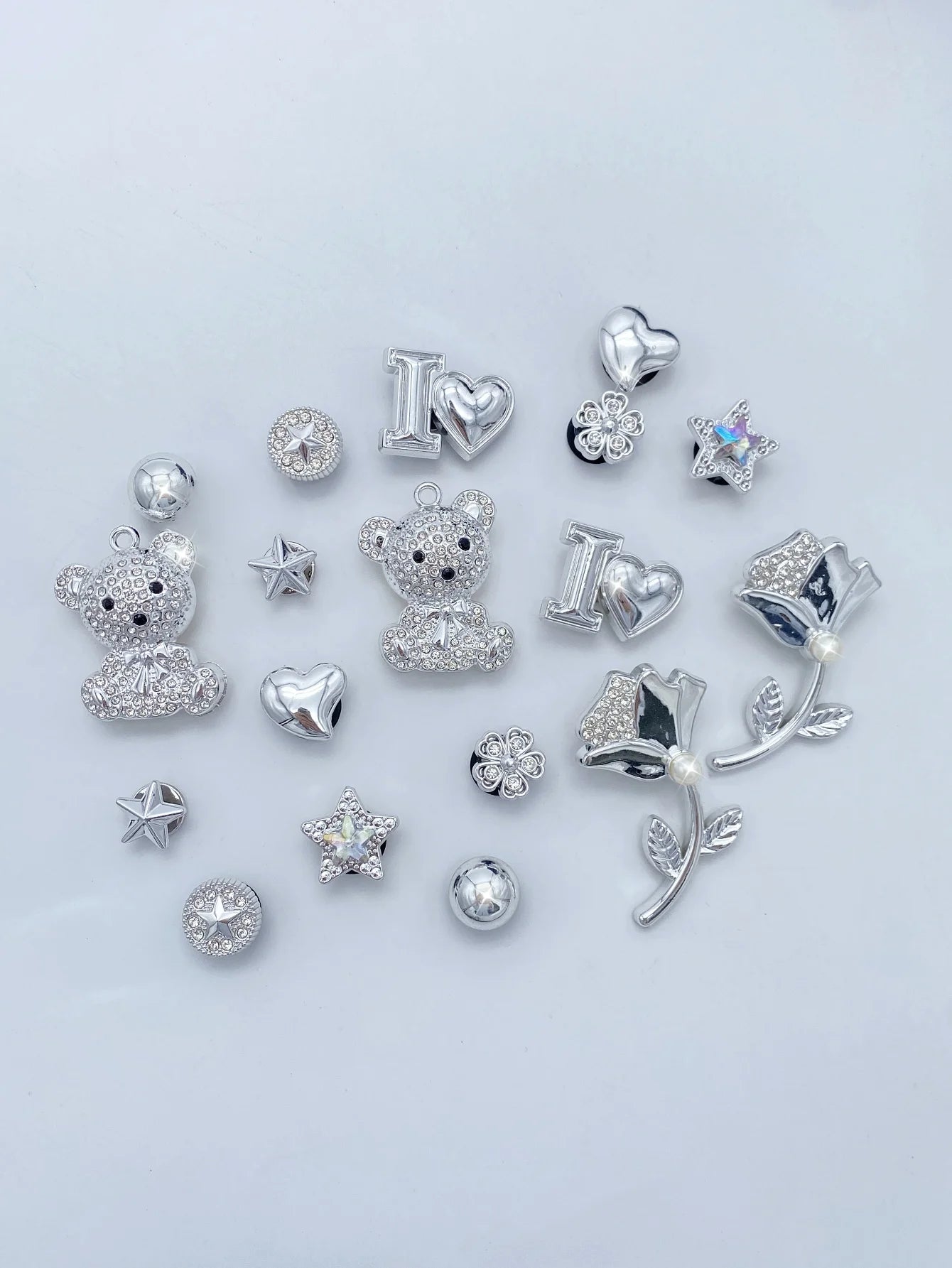 18 silver dot diamond bear, letters, hearts, silver beads, stars and other DIY shoe buckle decorations, multi-functional shoe cl