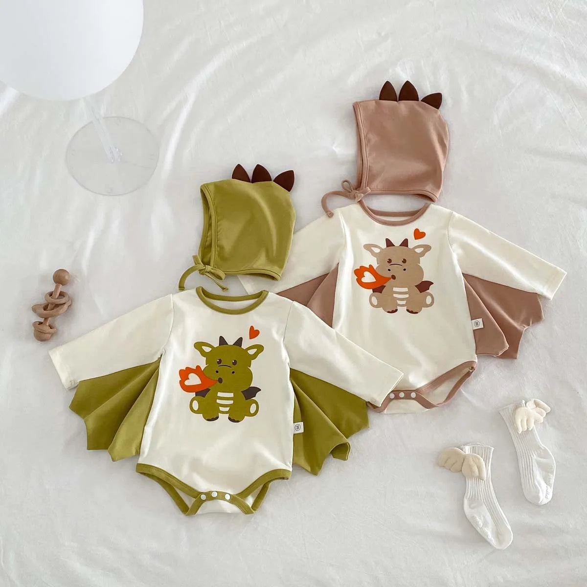 2024 Autumn New Korean Style Infant Onesie: Dragon Print Bodysuit with Hooded Design for Babies, Includes Hat