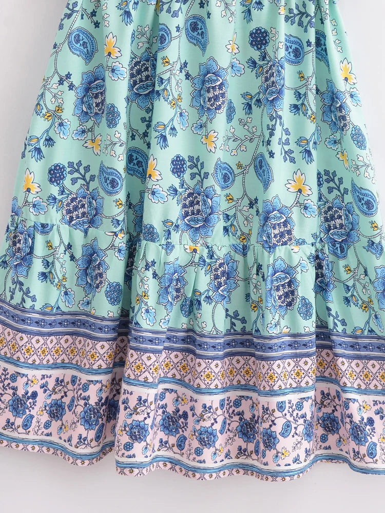 Boho Queens Women Wild Floral Print Deep V-neck Summer Bohemian Mini Dresses Robe Lady Short Sleeve Beach Boho Dress Vestidos