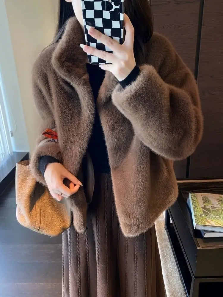 Spring Autumn Lady Short Leather Fur Outwear 2024 Women Fashion Stand Collar Mink Fur Top Female Long Sleeves Fox Jacket