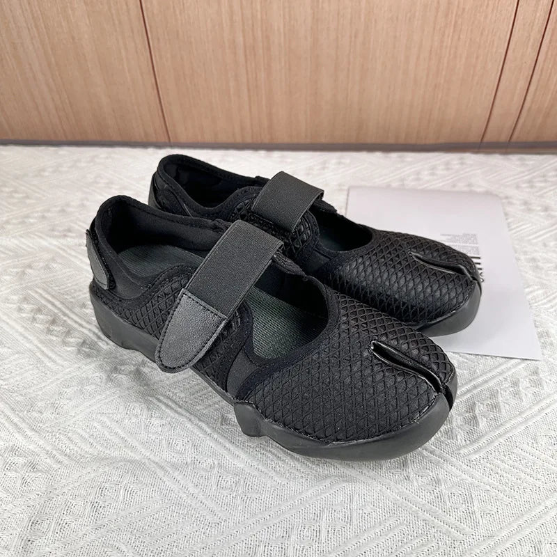 Tabi Shoes New Fashion Belt Buckle Split Toe Shoes Sneakers Ladies Leather Flat Shoes Mary Jane Casual  For Women