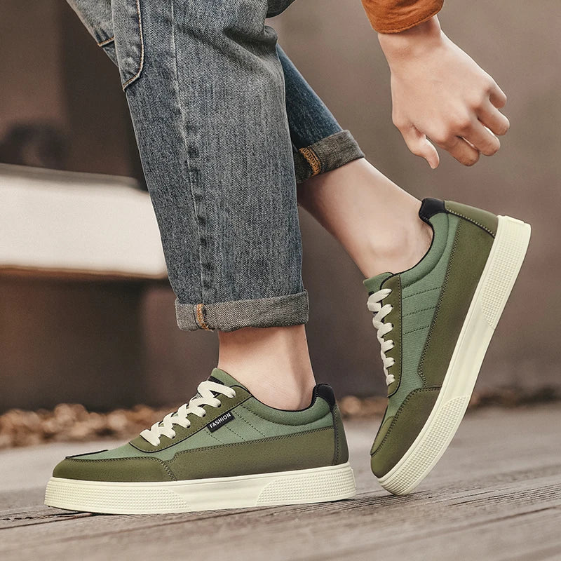 Men's plus size casual shoes summer new soft-sole non-slip outdoor thick-sole walking shoes fashion sports board shoes flat shoe