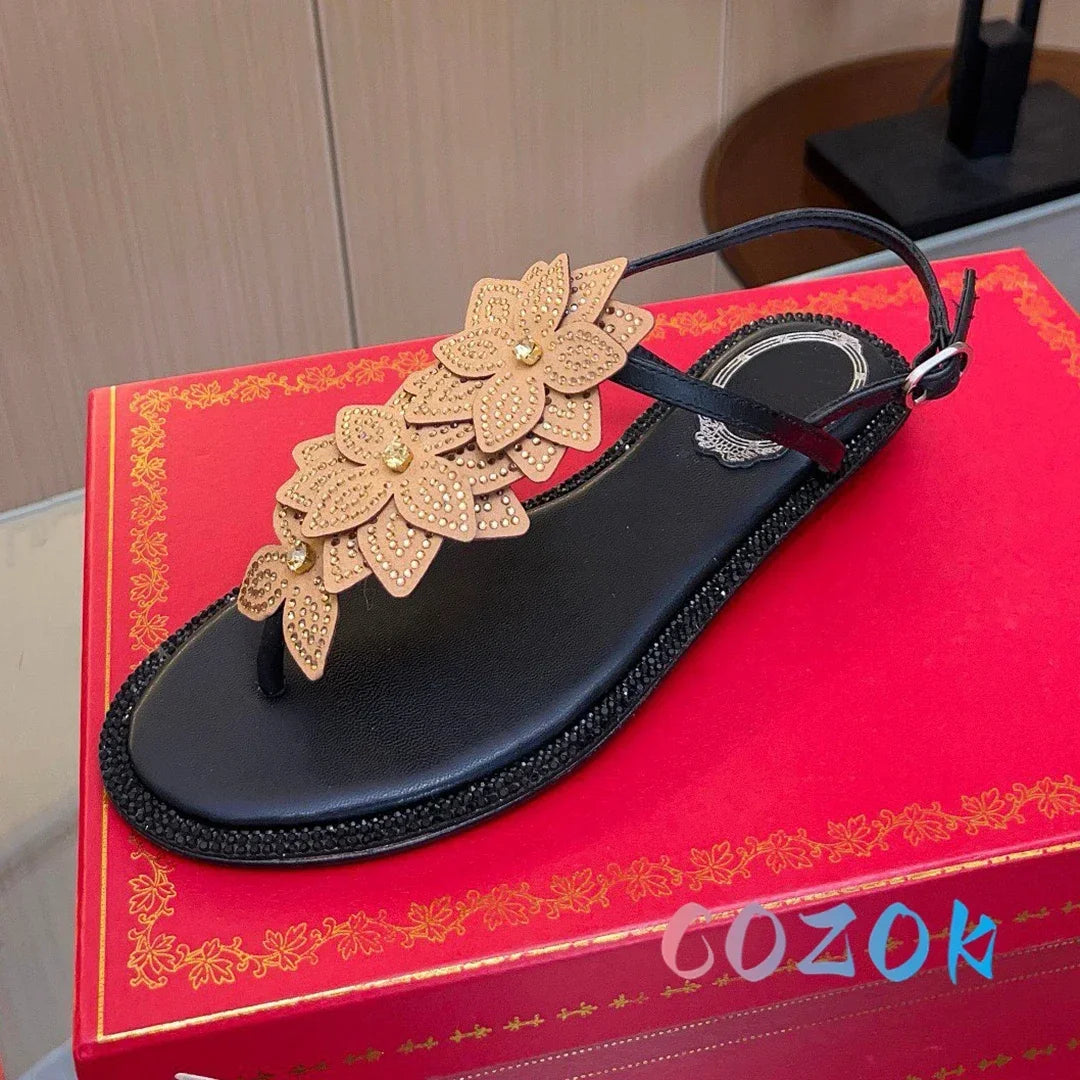 Elegant White Crystal Flower Pinch Toe Summer Flat Sandals Leather Ankle Buckle Strap Dress Shoes Women's Vacation Shoes