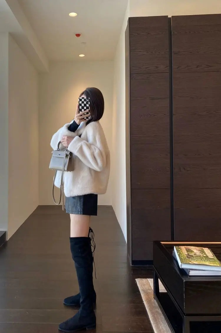 Spring Autumn Lady Short Leather Fur Outwear 2024 Women Fashion Stand Collar Mink Fur Top Female Long Sleeves Fox Jacket