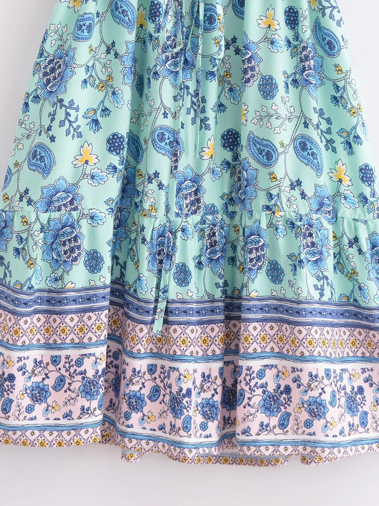 Boho Queens Women Wild Floral Print Deep V-neck Summer Bohemian Mini Dresses Robe Lady Short Sleeve Beach Boho Dress Vestidos