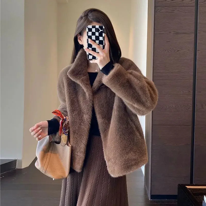 Spring Autumn Lady Short Leather Fur Outwear 2024 Women Fashion Stand Collar Mink Fur Top Female Long Sleeves Fox Jacket