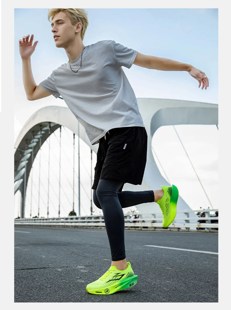 Men's Sports Shoes Cushioning Non-Slip Flat Wear Resistant Sneakers Mesh Breathable Platform Soft Running Shoes for Man