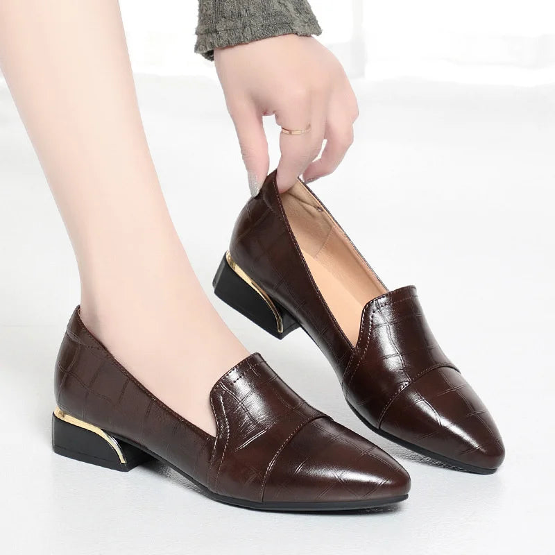 Mom Shoes Spring And Autumn Women's Leather Shoes Thick Heels Work Women's Shoes Comfortable Soft Sole Single Shoes Work Shoes