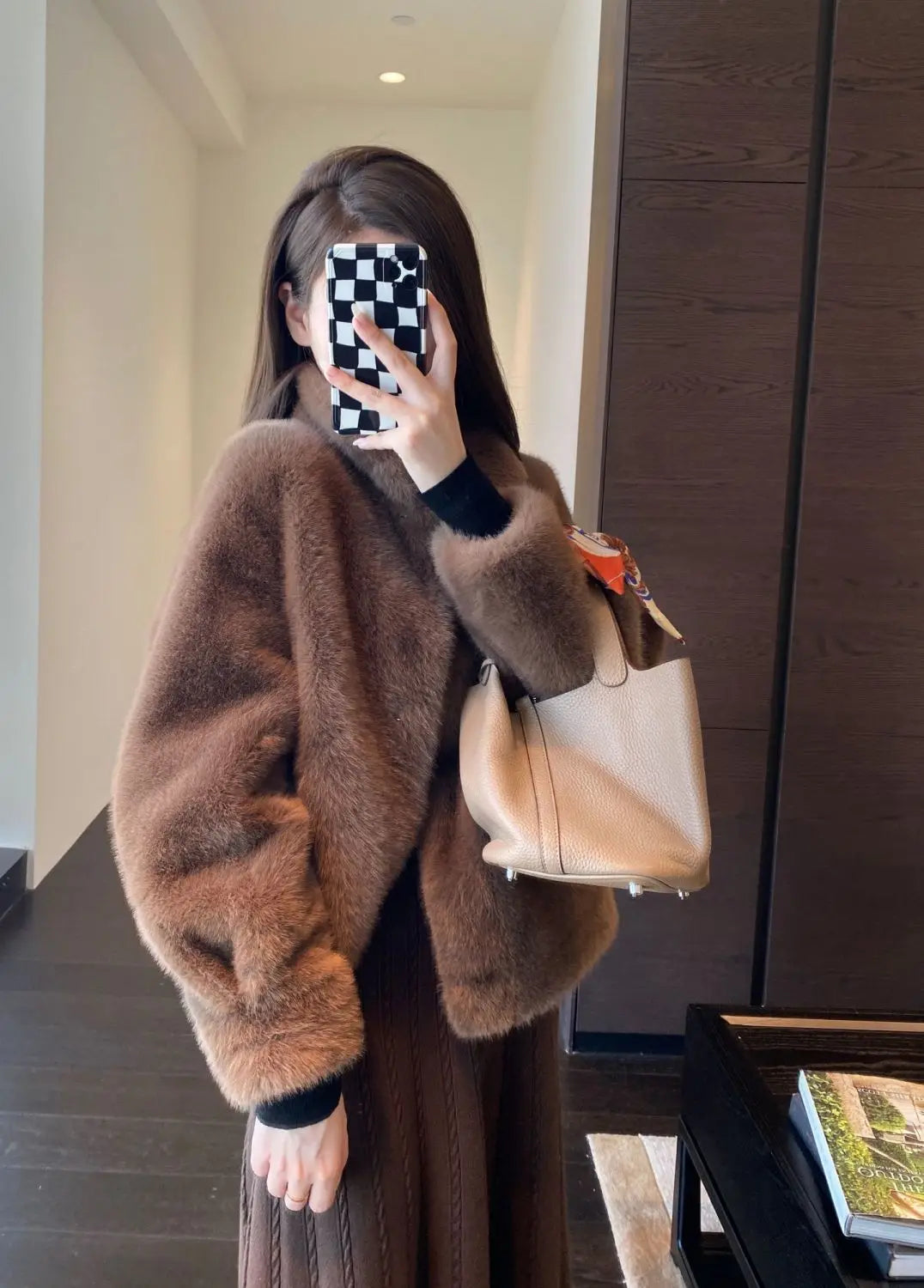 Spring Autumn Lady Short Leather Fur Outwear 2024 Women Fashion Stand Collar Mink Fur Top Female Long Sleeves Fox Jacket