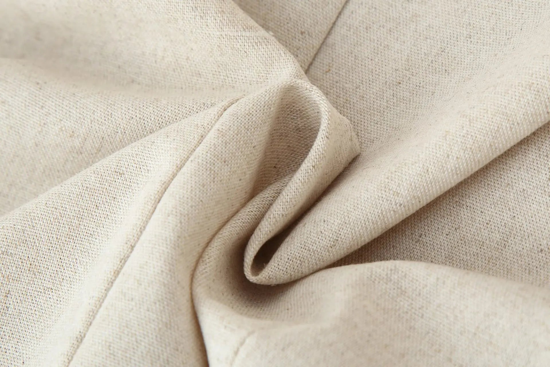 2025 New Set Women's Asymmetric Buckle Vest Short Skirt Set Round Neck Sleeveless Top A-line Skirt Summer New Casual Chic Set