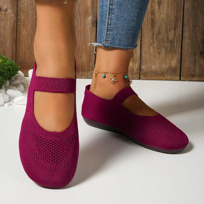 2025 Autumn Knitted Women's Breathable Flat Shoes New Casual Sports Shoes Lightweight Women's Comfortable Soft Walking Footwear