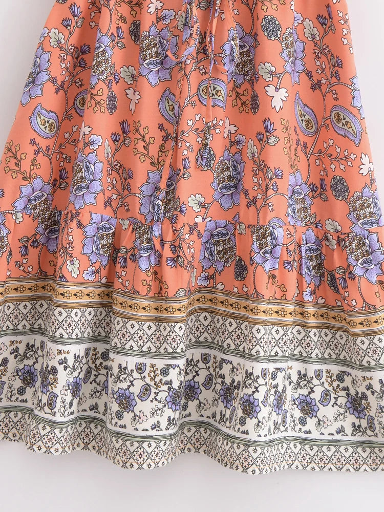 Boho Queens Women Wild Floral Print Deep V-neck Summer Bohemian Mini Dresses Robe Lady Short Sleeve Beach Boho Dress Vestidos