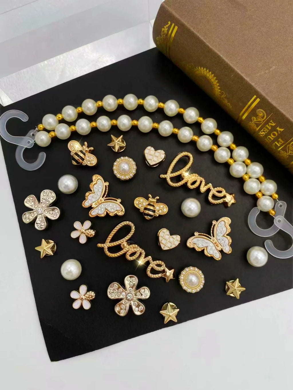 24 pieces of golden fashion (ABS pearl chains, butterflies, stars, flowers, letters, hearts, ABS pearls) ABS resin shoe buckles,