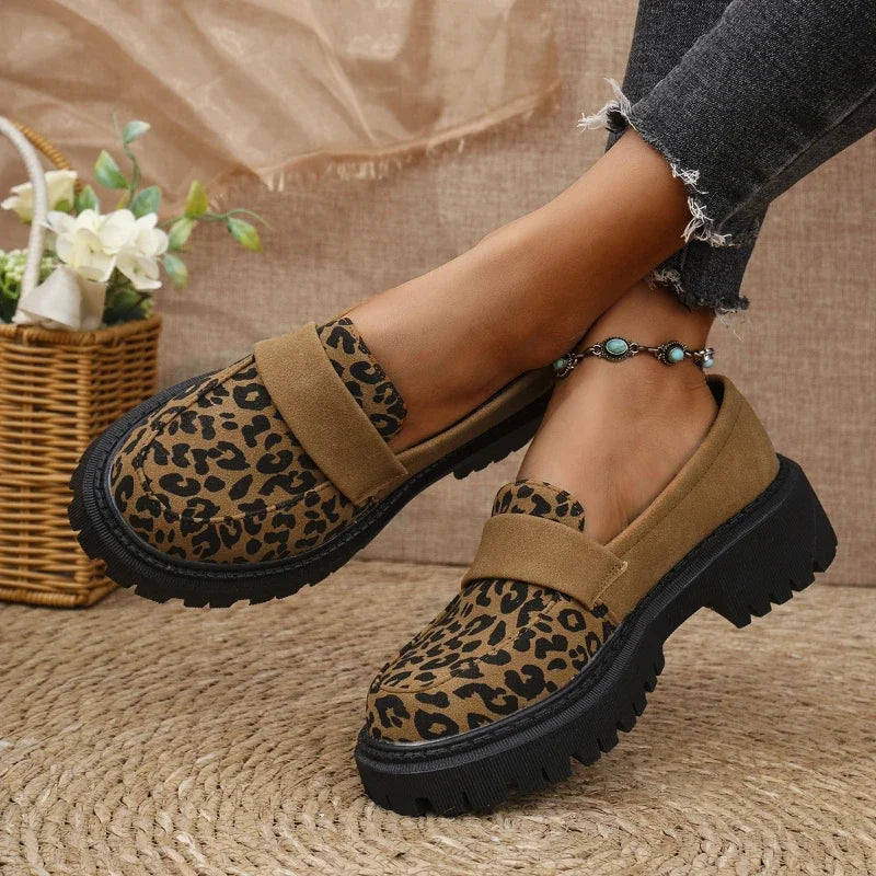 Leather Shoes for Women Fashion Leopard Platform Shoes Women Slip on Loafers High Quality Soft Sole Women Shoe Big Size 2025 New